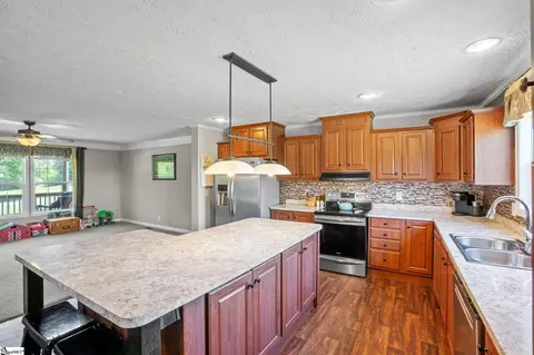 55 Kicks Way, Honea Path, SC 29654 photo 6