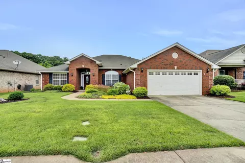204 Raritan Ct, Simpsonville, SC 29681