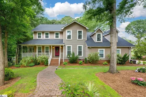 113 Nightingale Ln, Greenville, SC 29607