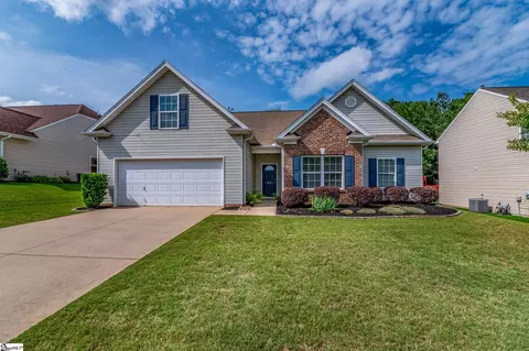 22 Hurshfield Ct, Taylors, SC 29687