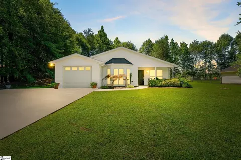 401 Alethia St, Easley, SC 29642