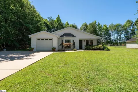 401 Alethia St, Easley, SC 29642 photo 2