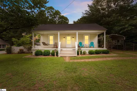 226 Virginia Ave, Greenville, SC 29611