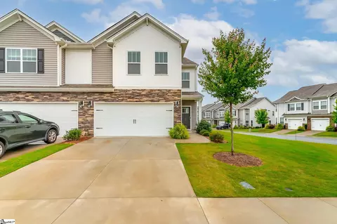 514 Yellow Fox Rd, Greer, SC 29650