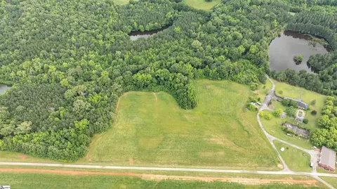 039 Hobby Ln, Kinards, SC 29355 photo 4