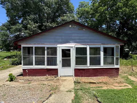 109 Highland Ave, Greer, SC 29651