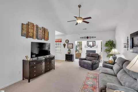 200 Fledgling Way, Easley, SC 29642 photo 4