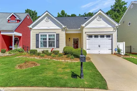 135 Pin Oak Ct, Easley, SC 29642