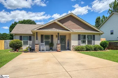 610 Nature Walk Way, Inman, SC 29349