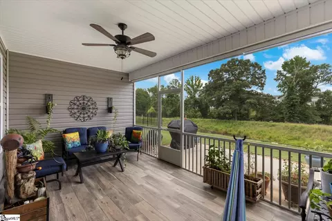 Exterior - 111 Yellow Fox Rd, Greer, SC 29650 photo 4 of 6