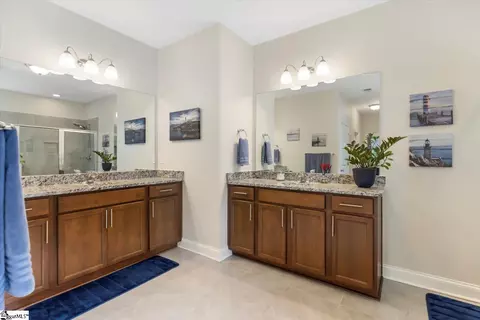 Bath - 111 Yellow Fox Rd, Greer, SC 29650 photo 1 of 3