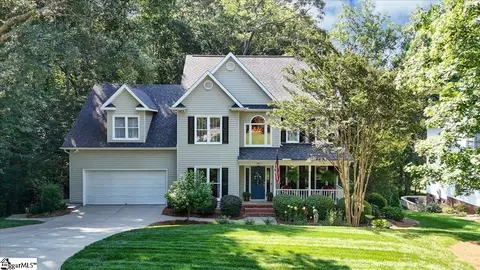 30 Wrenwood Ct, Greer, SC 29651