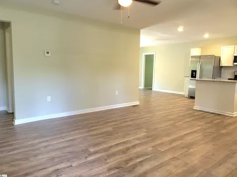 Living - 528 Old Hundred Rd, Pelzer, SC 29669 photo 3 of 3