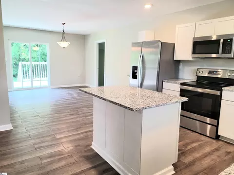 Kitchen - 528 Old Hundred Rd, Pelzer, SC 29669 photo 3 of 6