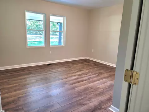 Bedroom - 528 Old Hundred Rd, Pelzer, SC 29669 photo 1 of 4