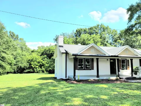 Exterior - 528 Old Hundred Rd, Pelzer, SC 29669 photo 2 of 8