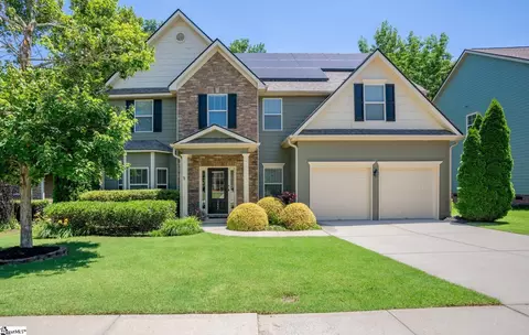 352 Strasburg Dr, Simpsonville, SC 29681