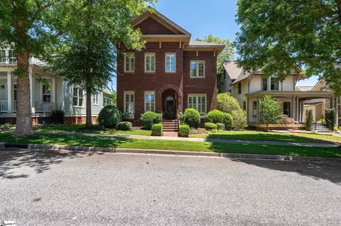 227 Austin Brook St, Simpsonville, SC 29680