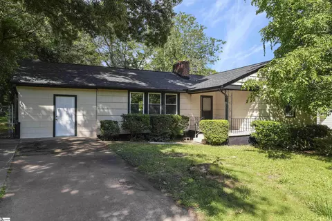 308 Pinefield Dr, Greenville, SC 29605