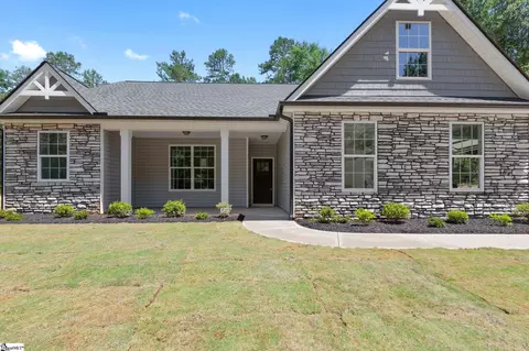 109 Portman Dr, Townville, SC 29689