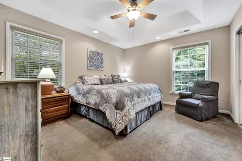 Bedroom - 104 E Commodore Dr, Cross Hill, SC 29332 photo 2 of 4