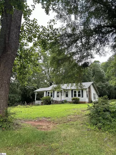 649 Gentry Memorial Hwy, Easley, SC 29640