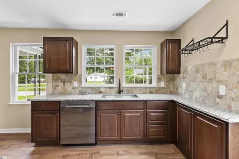 Kitchen - 1002 Overbrook Dr, Seneca, SC 29678 photo 1 of 3