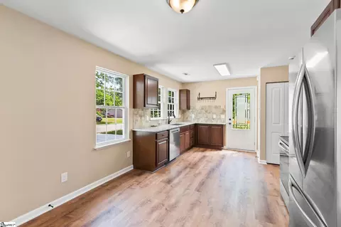 Entry Way - 1002 Overbrook Dr, Seneca, SC 29678 photo 1 of 1