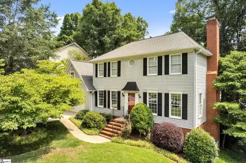 410 Woodway Dr, Greer, SC 29651