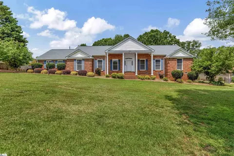 403 Regency Cir, Anderson, SC 29625
