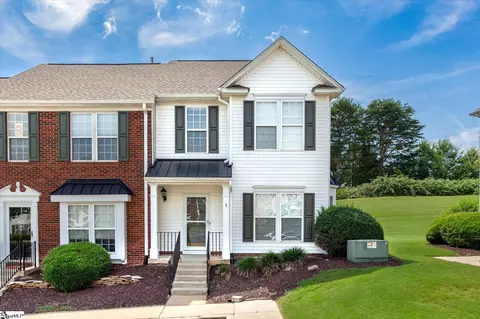 72 Spring Crossing Cir, Greer, SC 29650