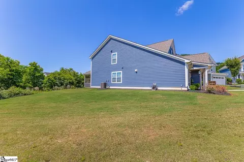 Exterior - 589 Backacre Ct, Greer, SC 29651 photo 3 of 3