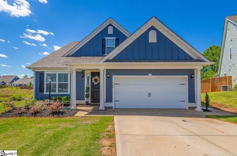 589 Backacre Ct, Greer, SC 29651