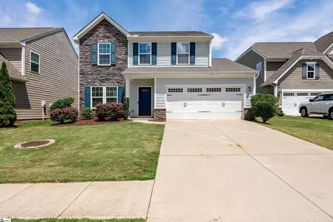 204 Carrollton Ct, Greer, SC 29650