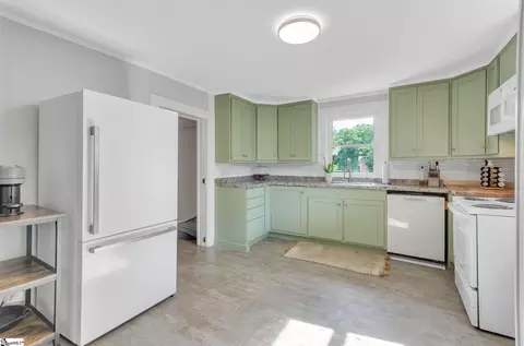 Kitchen - 45 Main St, Pelzer, SC 29669 photo 2 of 2