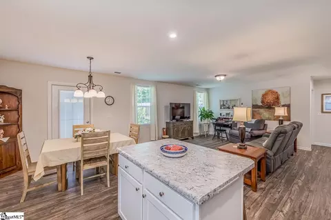 349 Elwin Ln, Greer, SC 29651 photo 7