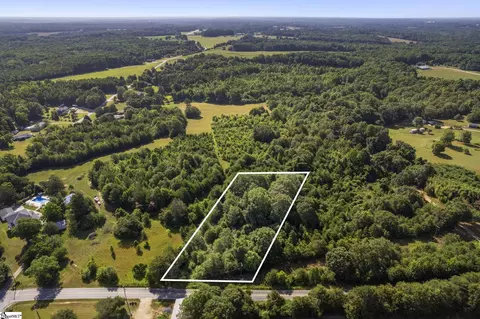 2270 Davis Rd, Woodruff, SC 29388 photo 2
