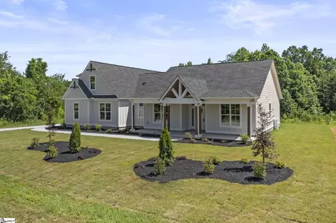 1509 S Blackstock Rd, Landrum, SC 29356