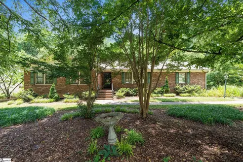 Exterior - 331 Pinehurst Dr, Mauldin, SC 29662 photo 9 of 9