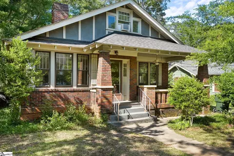 211 Earle St, Greenville, SC 29609
