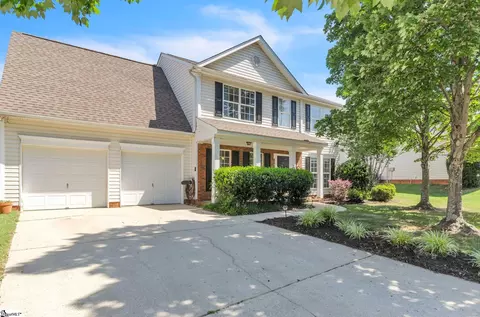 104 Cobb Hall Ct, Greenville, SC 29607
