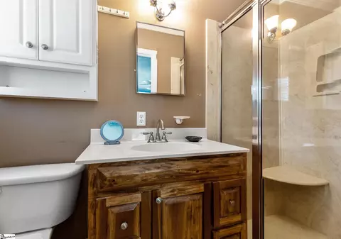 Bath - 178 Edgewood Rd, Easley, SC 29642 photo 4 of 4