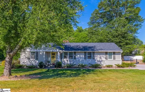 20 Lake Fairfield Dr, Greenville, SC 29615