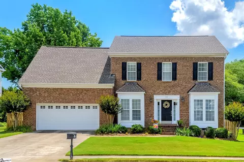 31 Willow Oak Ct, Simpsonville, SC 29681
