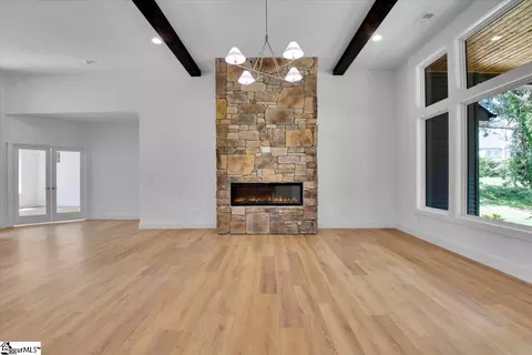 Living - 107 Copeland Rd, Greer, SC 29651 photo 4 of 5
