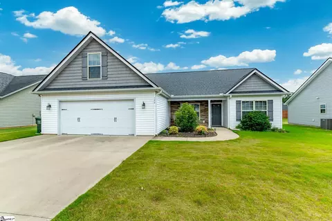 120 Sleepy River Rd, Simpsonville, SC 29681