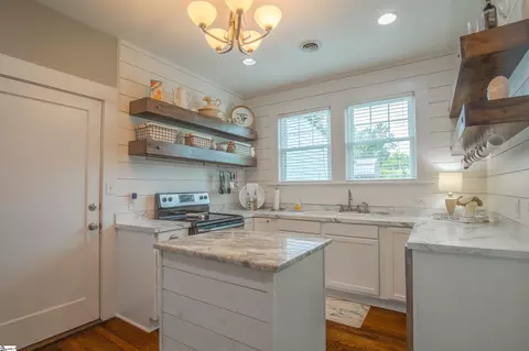 Kitchen - 601 W Main St, Easley, SC 29640 photo 2 of 4
