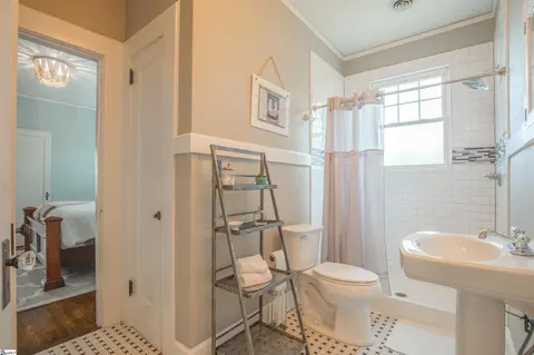 Bath - 601 W Main St, Easley, SC 29640 photo 1 of 2