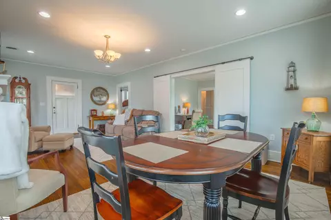 Dining - 601 W Main St, Easley, SC 29640 photo 2 of 2