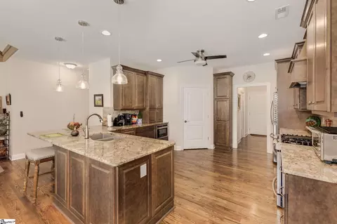 101 Campden Ct, Easley, SC 29642 photo 8